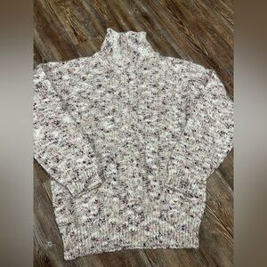 White and burgundy chunky vintage 90s turtleneck sweater